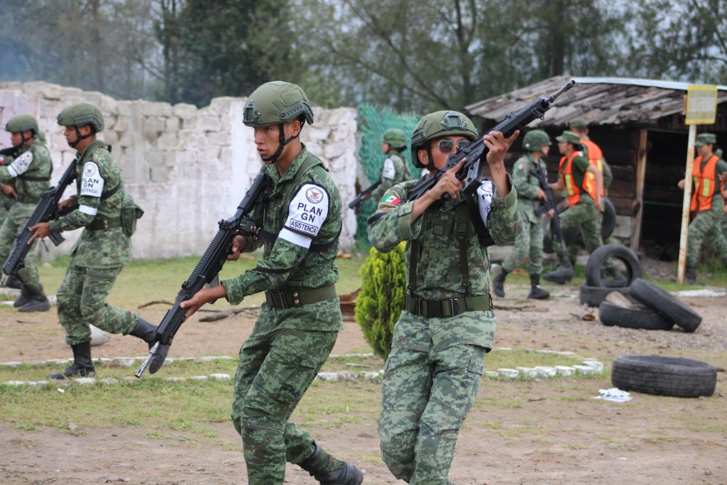 Sedena en imágenes: El personal militar recibe capacitación y entrenamiento desde su ingreso