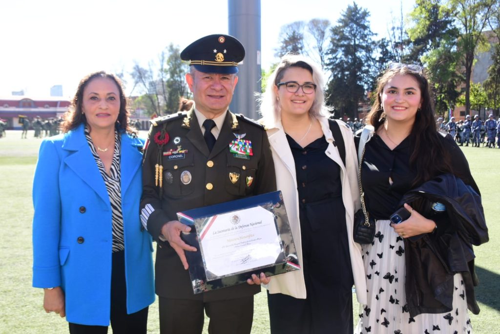 Sedena en imágenes: Los soldados se han ganado la admiración, respeto y afecto de los mexicanos