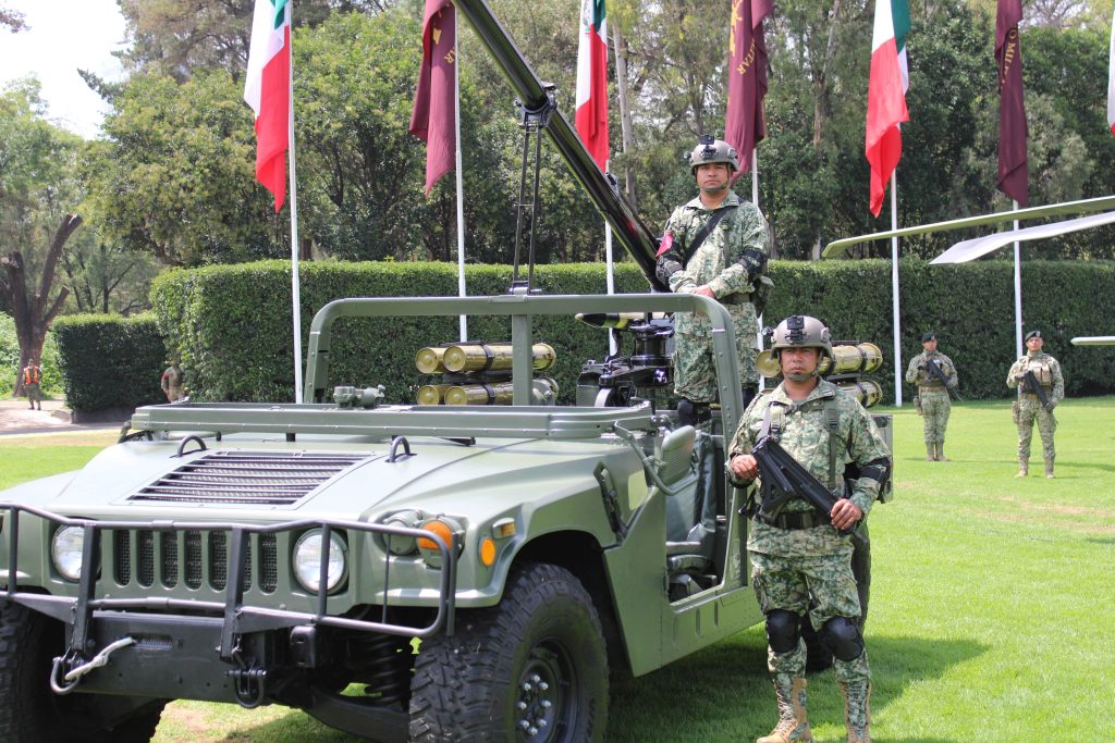 Sedena en imágenes: Los soldados se han ganado la admiración, respeto y afecto de los mexicanos