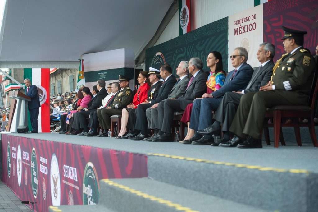 Guardia Nacional, desfile, fuerza, garantizar la seguridad, México, AMLO, obrador, presidente,