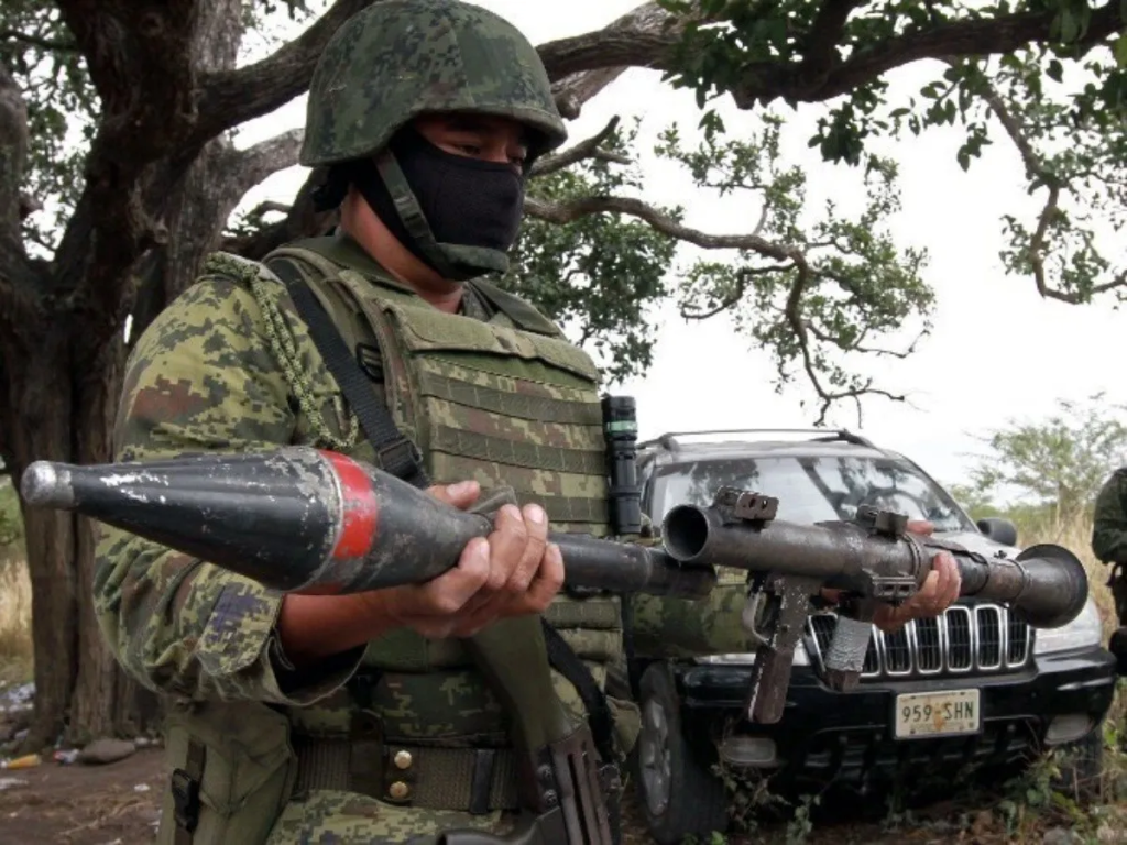 Ejército mantiene un paso adelante ante el armamento del crimen organizado