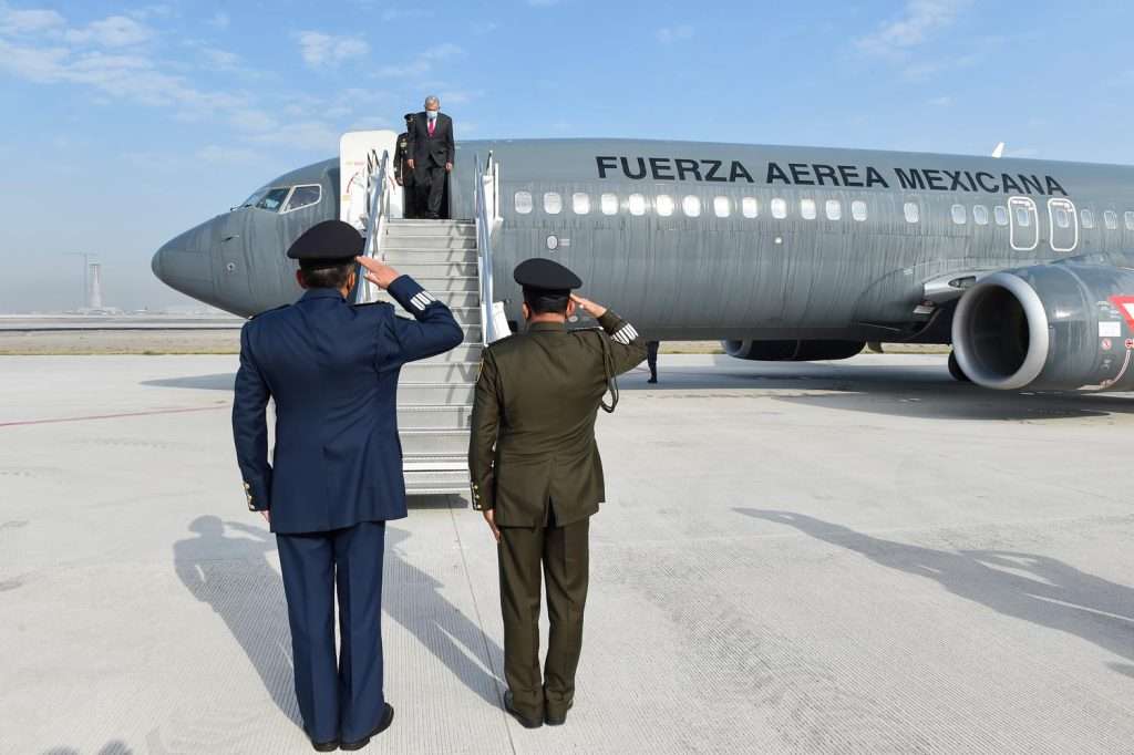 Fuerzas Armadas garantizan paz y tranquilidad a los mexicanos: Presidente López Obrador