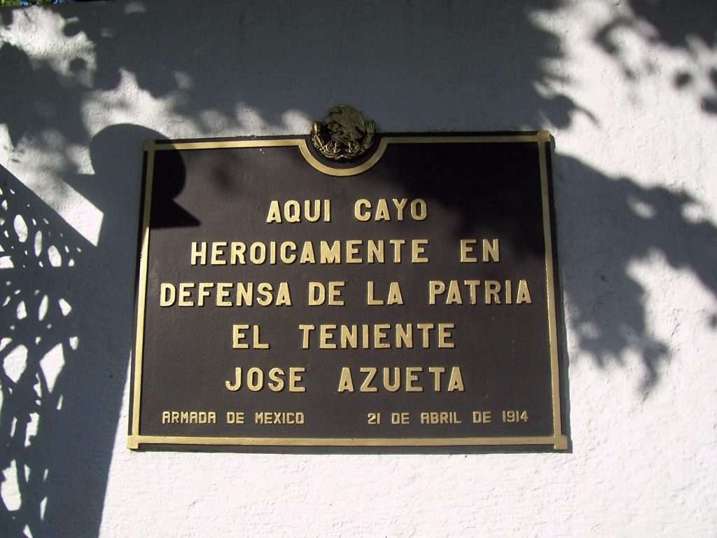 Juego de ojos: El incidente de Tampico