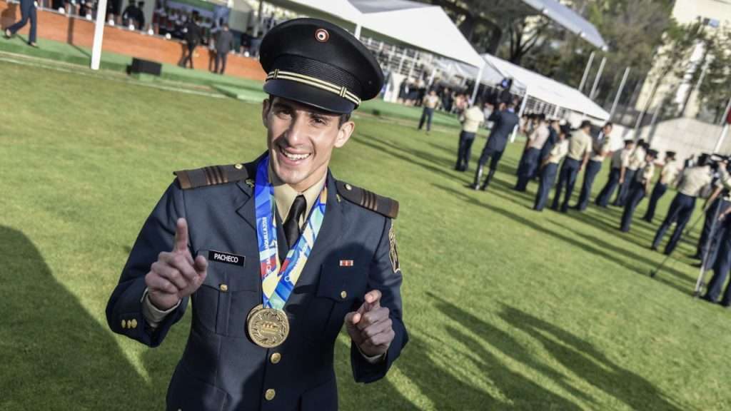 Ejército, trampolín para deportistas mexicanos de élite