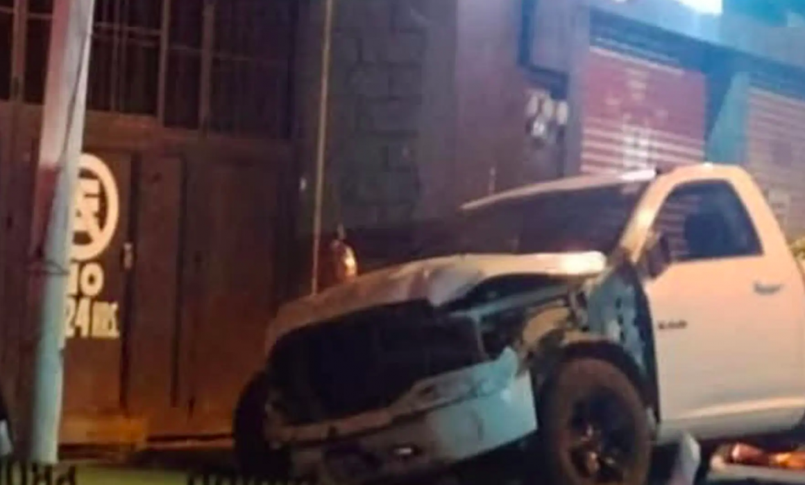Conductor embiste en camioneta una Caravana Navideña en Los Reyes, Michoacán