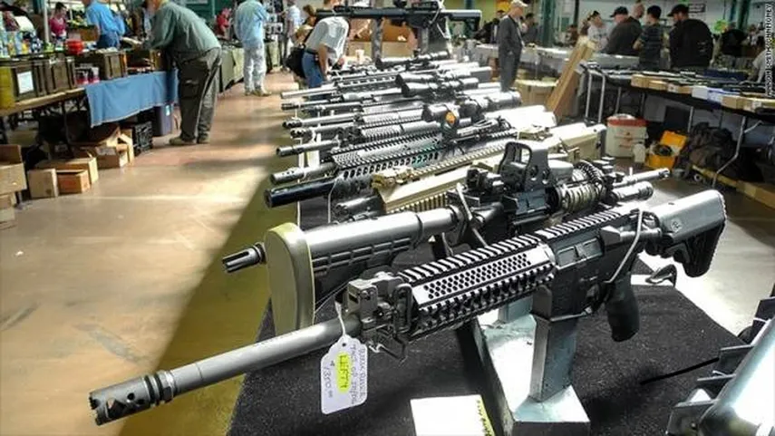 Fabricantes de armas en EU ganaron más de 1 mmdd venta de fusiles de asalto