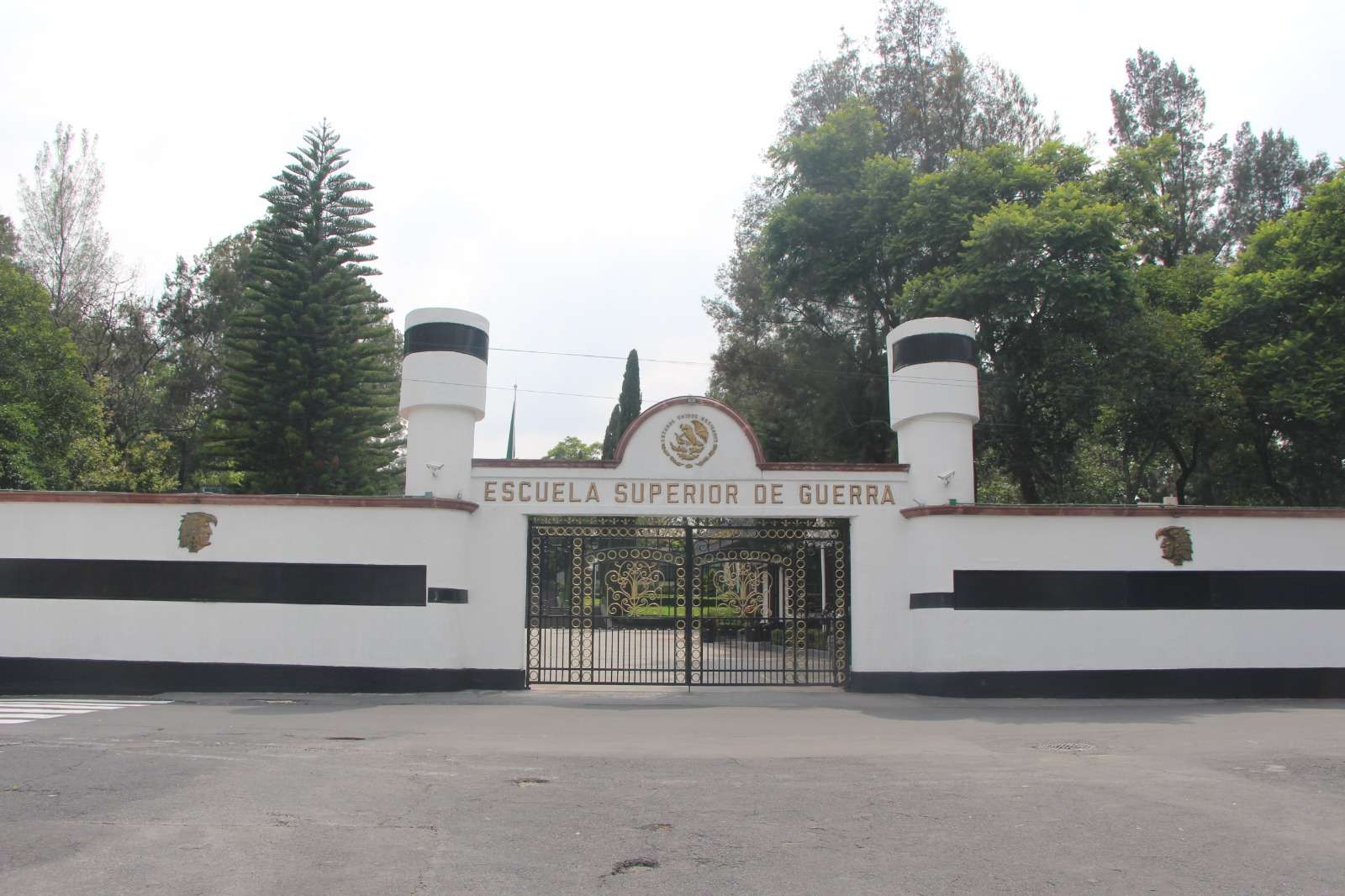 Escuela Superior de Guerra; saber más para servir mejor