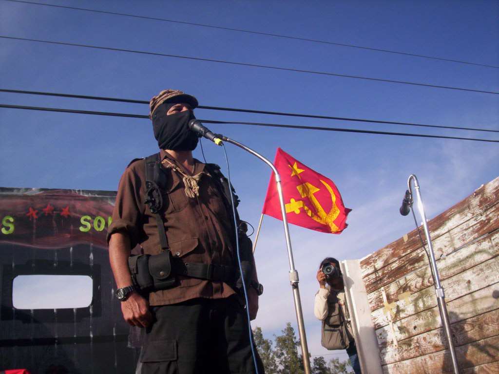 Alto Mando: El general Godínez Bravo y el subcomandante Marcos