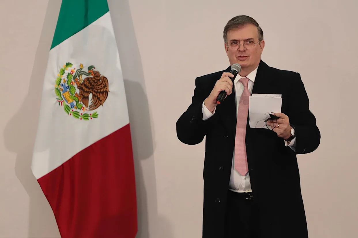 Asociación de Control de Armas de EE. UU., reconoce al gobierno de México y Ebrard como ‘personas del año’