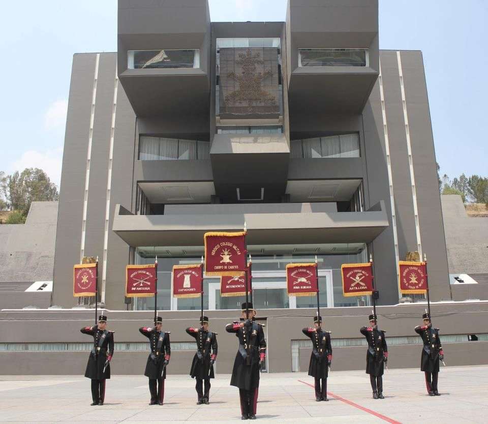 Sistema Educativo Militar