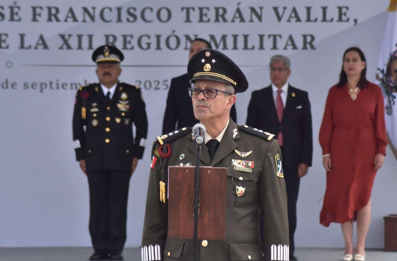 Gral. José Francisco Terán Valle, comandante de la XII Región Militar, encabeza ascensos 2025