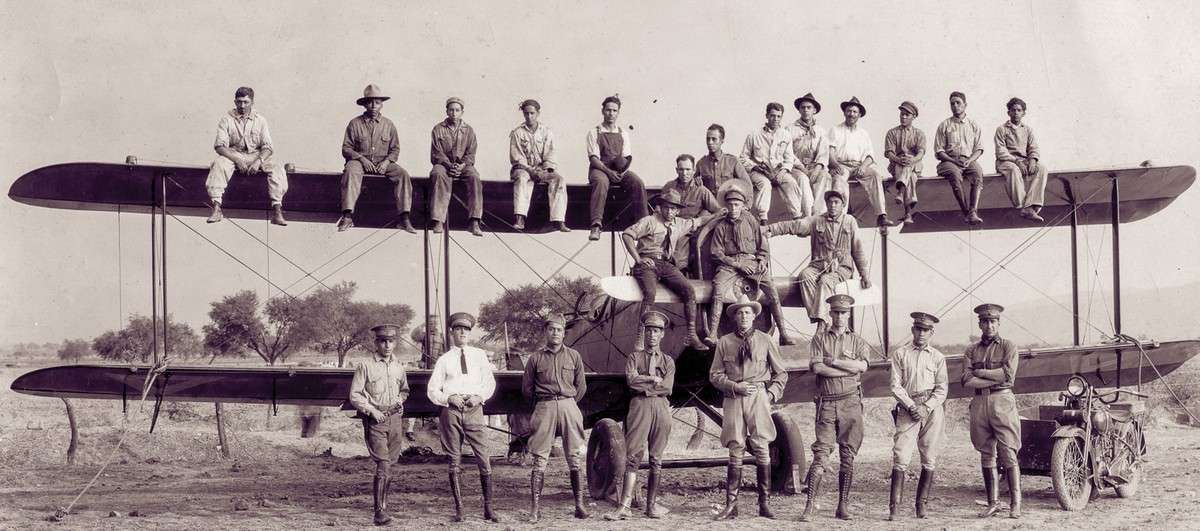 La Fuerza Aérea Mexicana y su tradición revolucionaria, con formación moderna