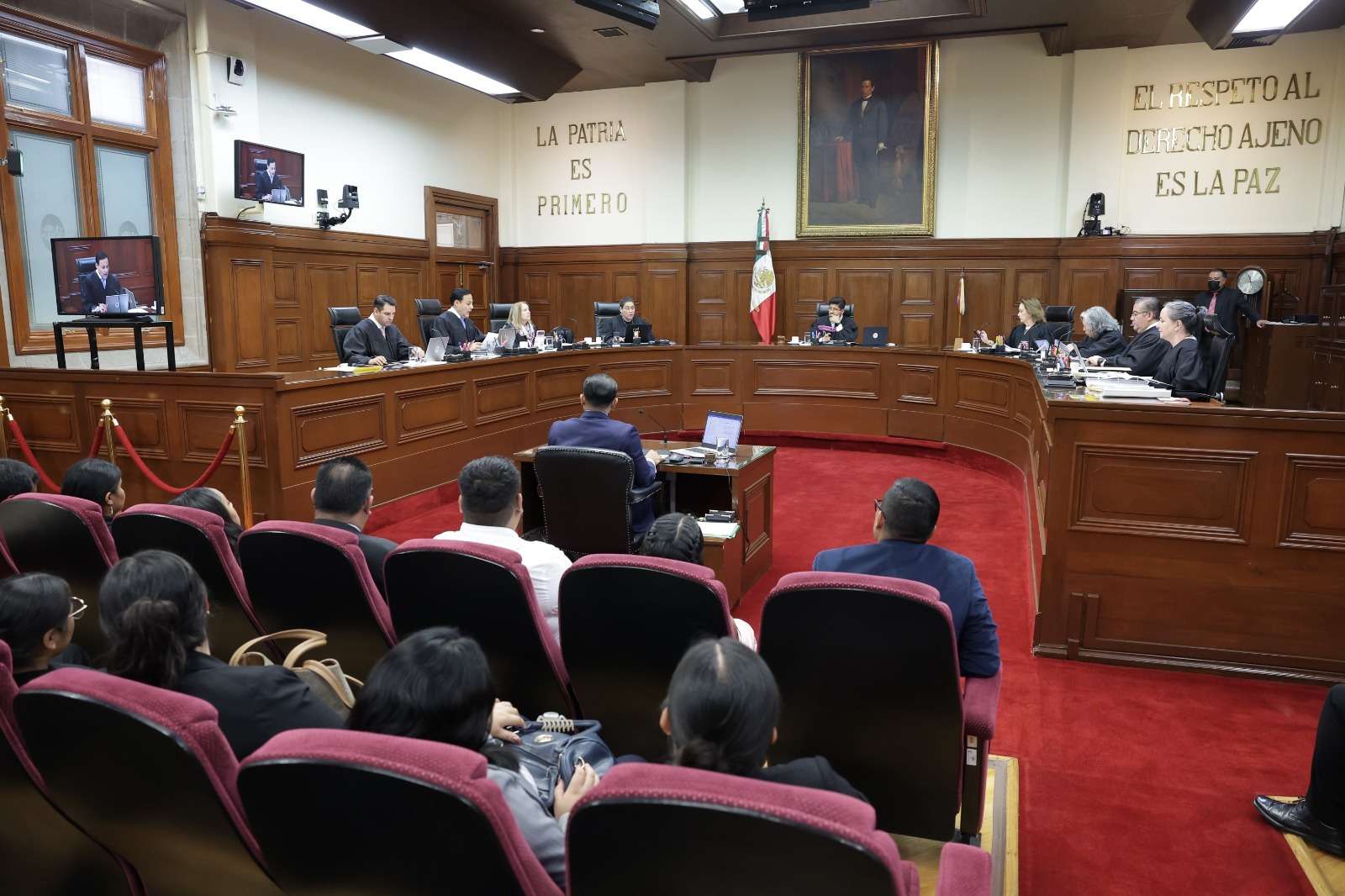 Suprema Corte valida vigilancia aérea de Defensa en el espacio nacional